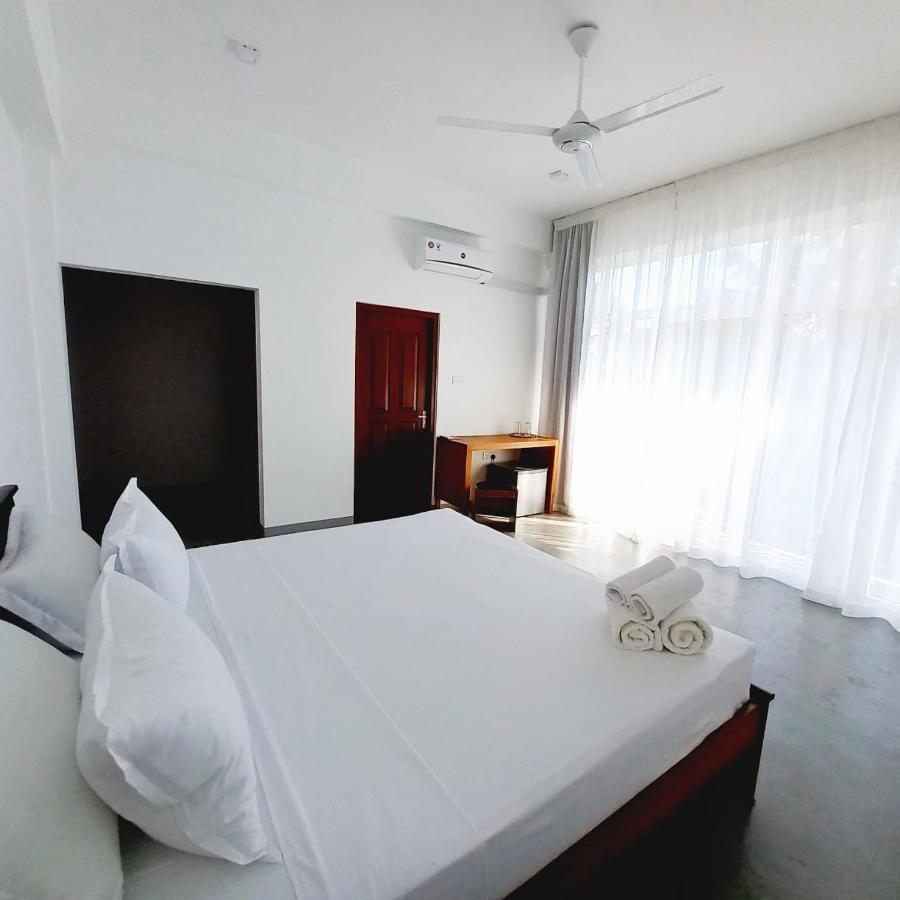 Zodiak Hotel Tangalle Exterior foto