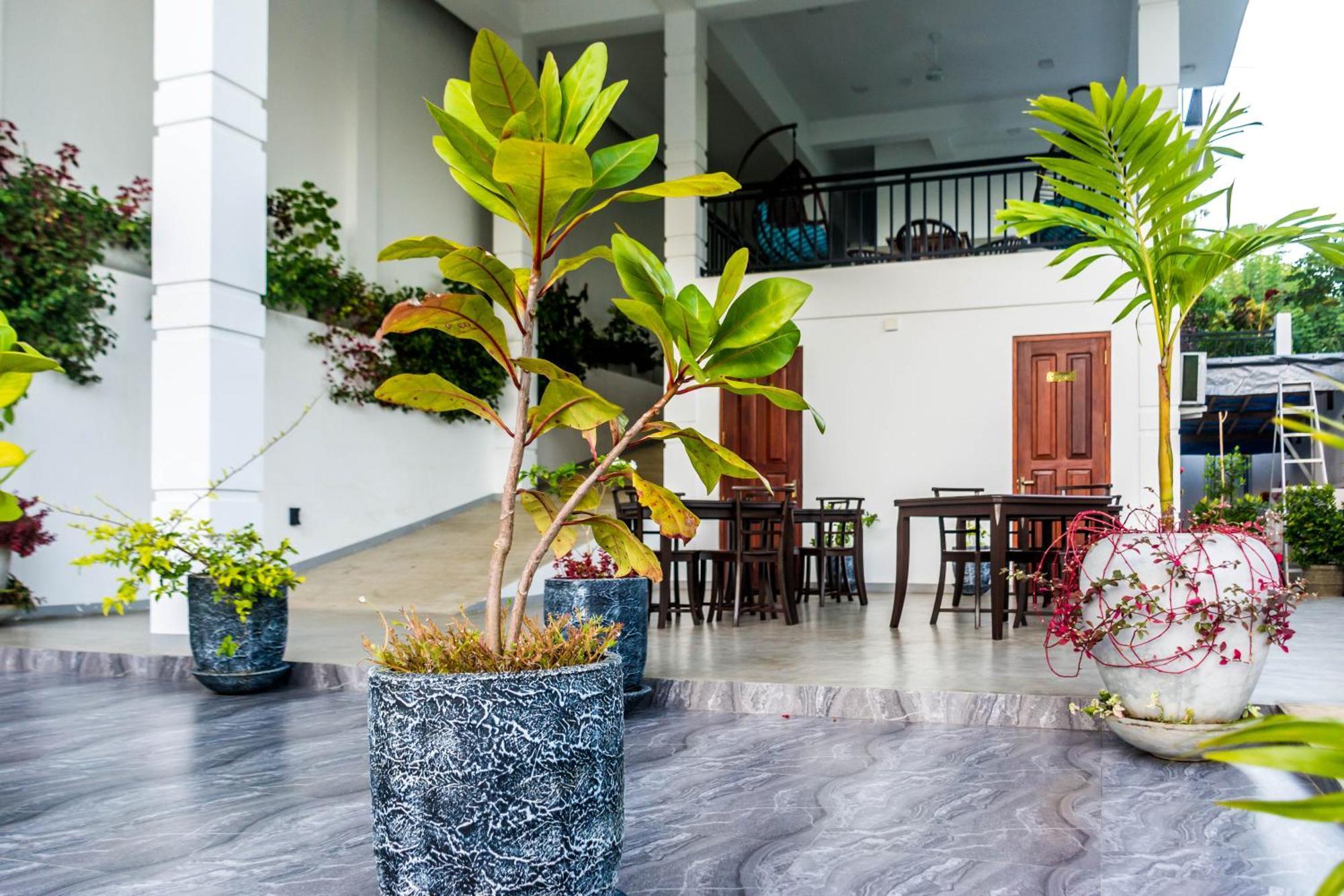 Zodiak Hotel Tangalle Exterior foto