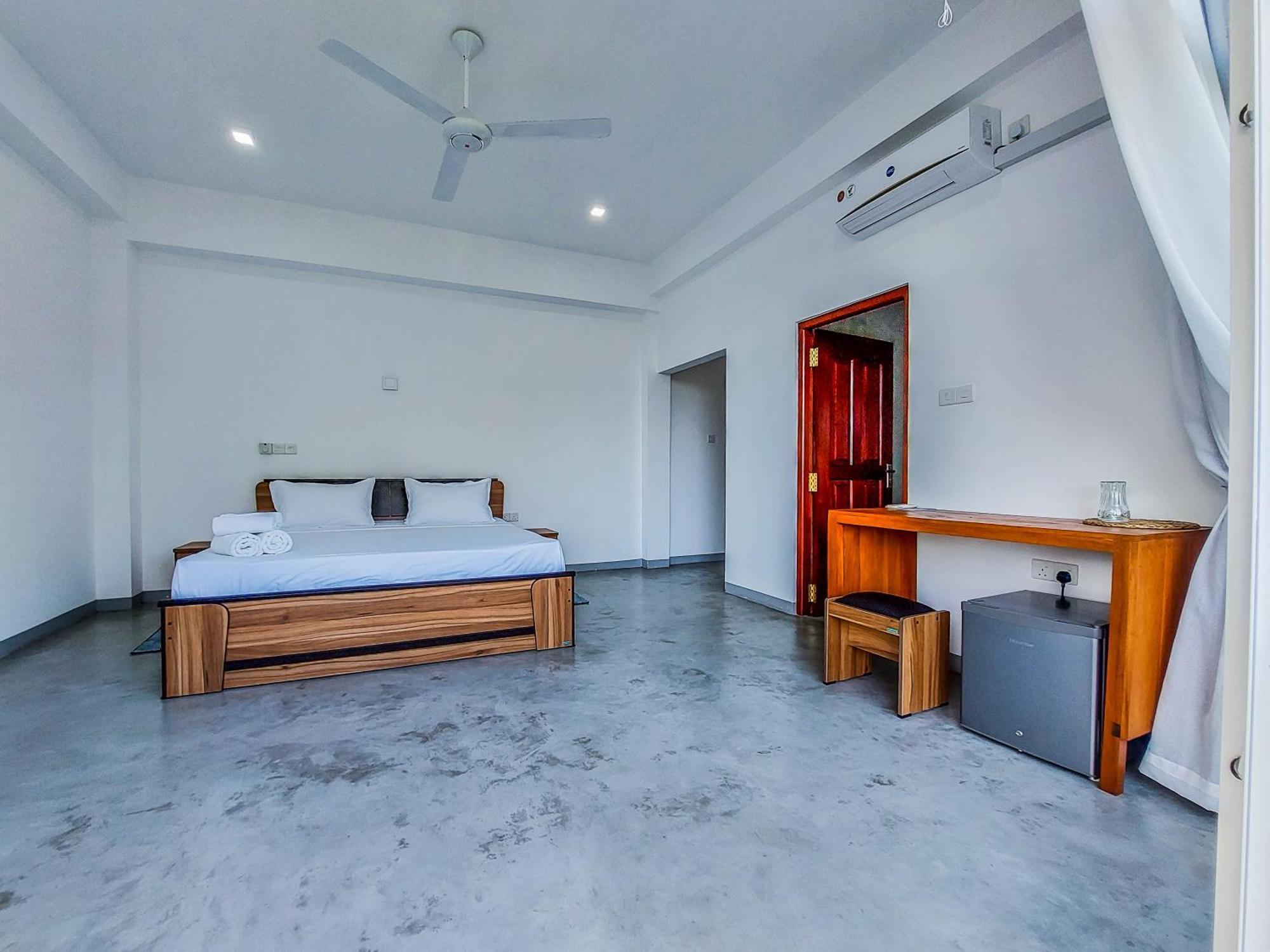 Zodiak Hotel Tangalle Exterior foto